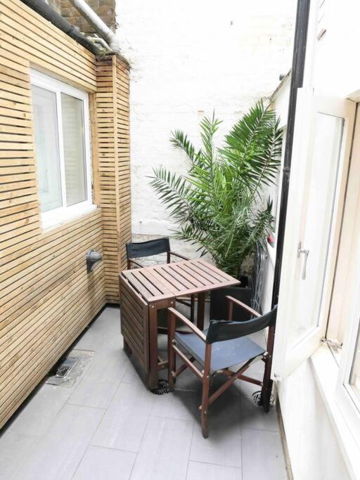 Immaculate Covent Garden Apartment لندن المظهر الخارجي الصورة